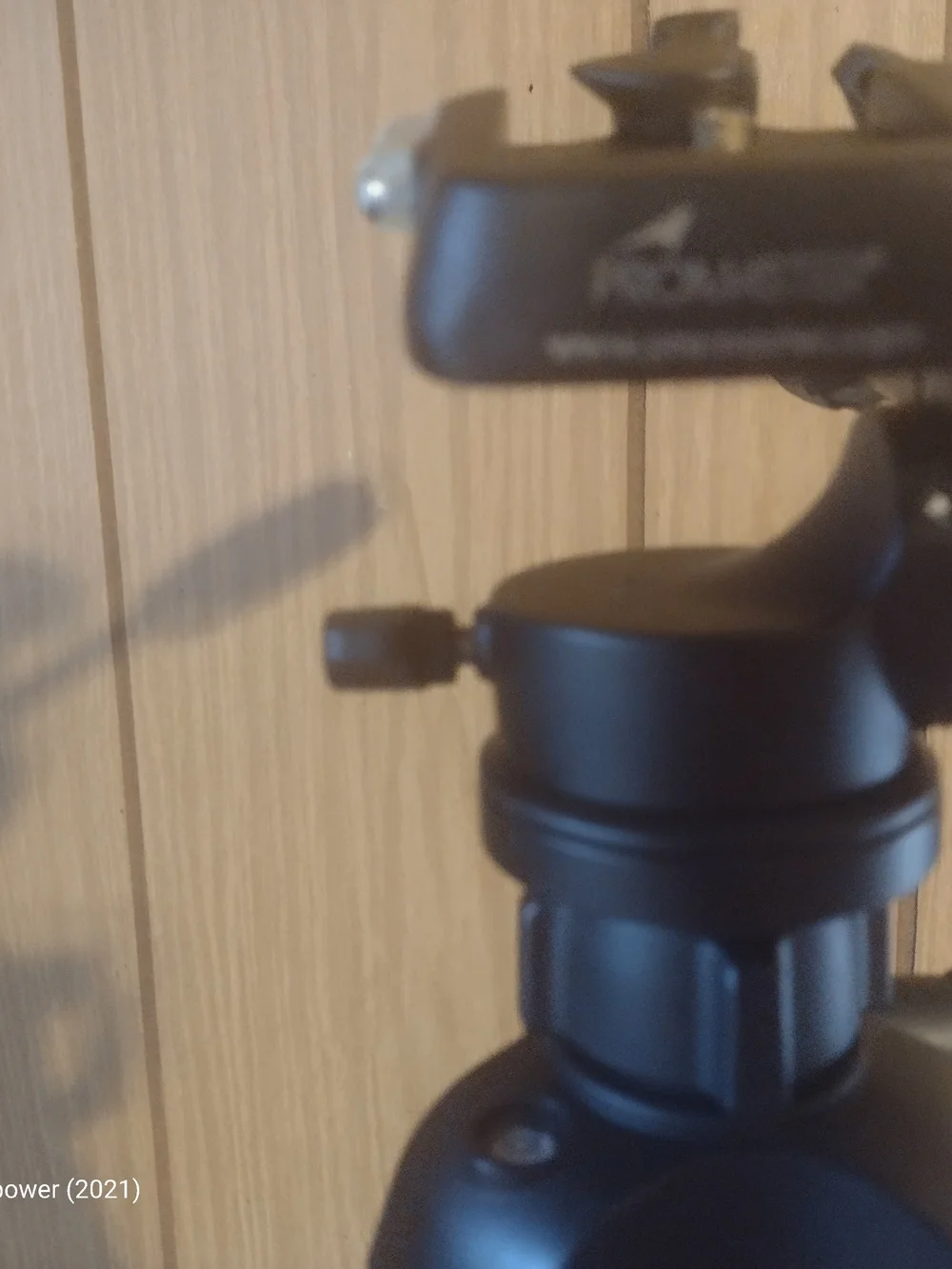 Black Camera Tripod 7400 with Fluid Head